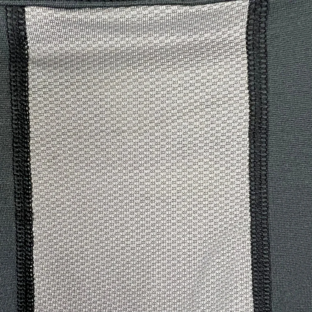 The North Face Mens Quarter Zip Performance Pullover Gray Mesh Panel‎ Small S/P
